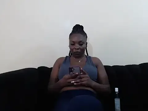 Trap-Queen01 from StripChat is Freechat