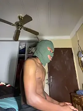 TriggaStar from StripChat is Freechat