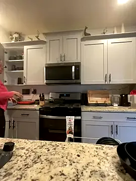 triple34D from StripChat is Freechat