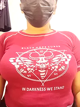 Trisha44 from StripChat is Freechat