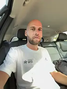 Tu_ho_mie from StripChat