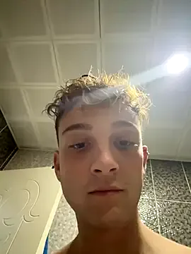 Turkishleo from StripChat