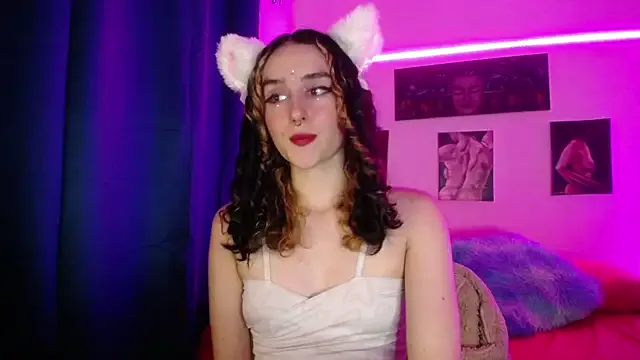 Girls: try live performances with matured performers, from dancing to quirks, in a variety of beautiful sex cams.