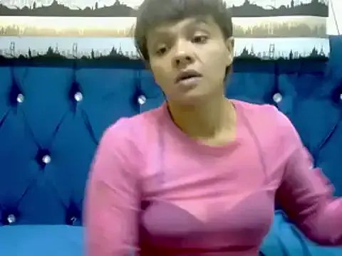 TwinkleToes29 from StripChat is Freechat