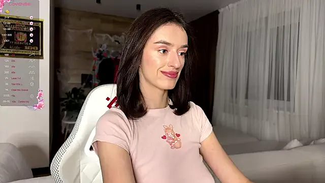 Girls: try live performances with matured performers, from dancing to quirks, in a variety of beautiful sex cams.