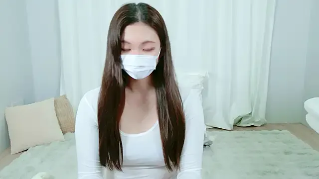 ui_chan from StripChat is Freechat