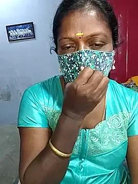 umashreetamil from StripChat is Freechat