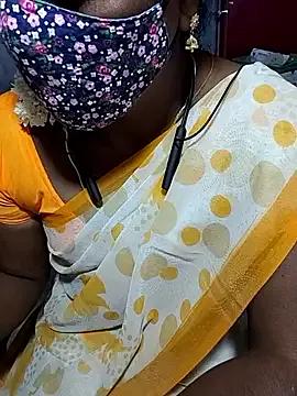 umashreetamil from StripChat is Freechat