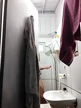 Unamedy from StripChat is Freechat