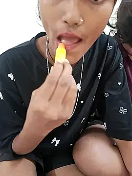 Unique_girls90 from StripChat is Freechat