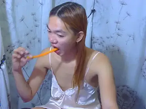 ursexy_prettytrans from StripChat is Freechat