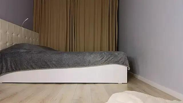 uwuvibe_ from StripChat is Freechat