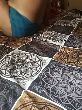 v_hot_lovers777 from StripChat is Freechat