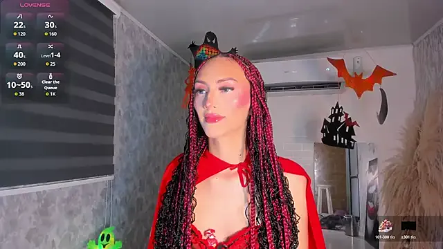 V_suckscock from StripChat is Freechat