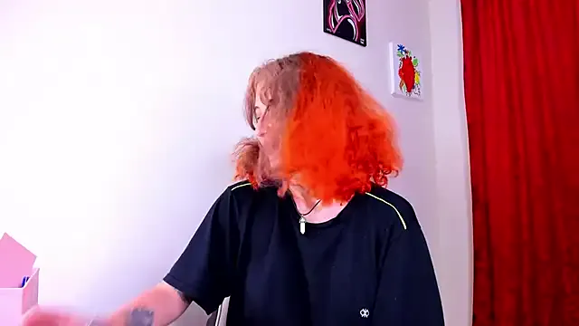 Girls: try live performances with matured performers, from dancing to quirks, in a variety of beautiful sex cams.