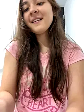 Valentina_ro from StripChat is Freechat