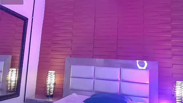 Valeria_Velez_ from StripChat is Freechat