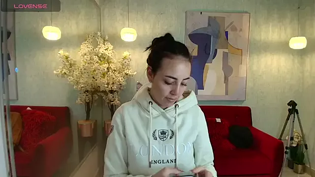 Girls: try live performances with matured performers, from dancing to quirks, in a variety of beautiful sex cams.