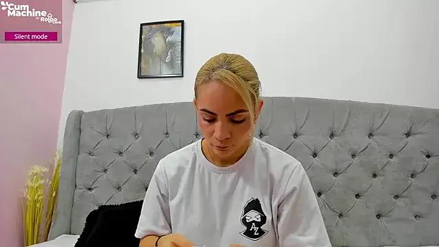 Valesskahall from StripChat is Freechat