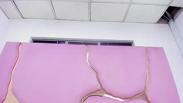 VaneLin18 from StripChat