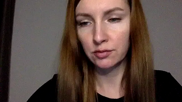 Varnyx from StripChat is Freechat