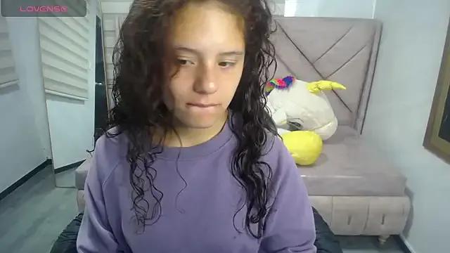 Velvet_Moon_V from StripChat is Freechat