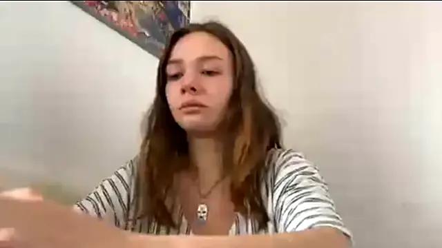 VelvetKate from StripChat is Freechat