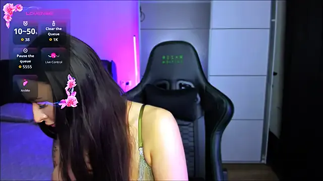 Veronica_Larsson from StripChat is Freechat