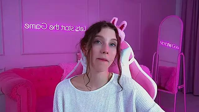 VeronicaVances from StripChat is Freechat