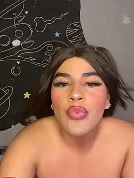 vicky_carrington from StripChat is Freechat