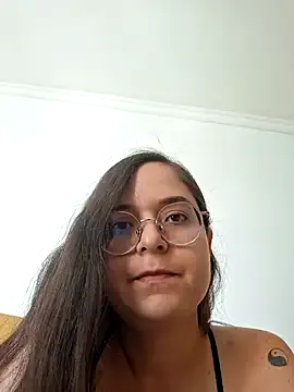 Vicky_cristinax from StripChat is Freechat