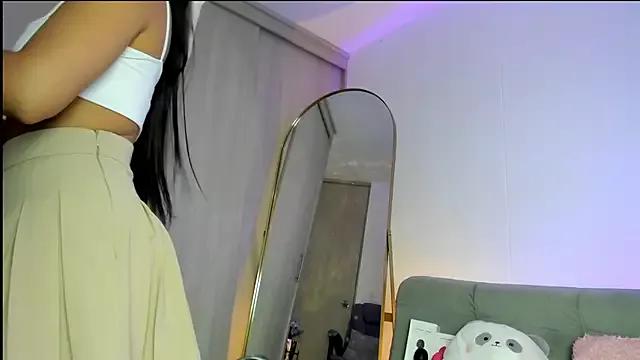 Girls: try live performances with matured performers, from dancing to quirks, in a variety of beautiful sex cams.