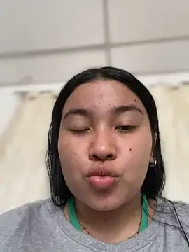 Vickybon from StripChat is Freechat