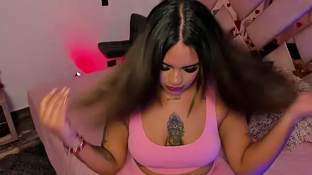 Girls: try live performances with matured performers, from dancing to quirks, in a variety of beautiful sex cams.