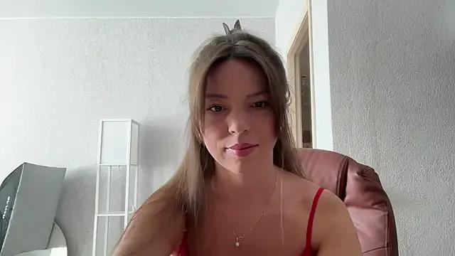 Girls: try live performances with matured performers, from dancing to quirks, in a variety of beautiful sex cams.