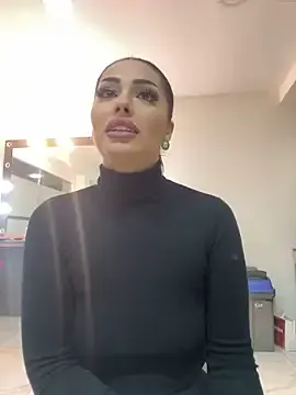 Victoria_Bonie from StripChat is Freechat