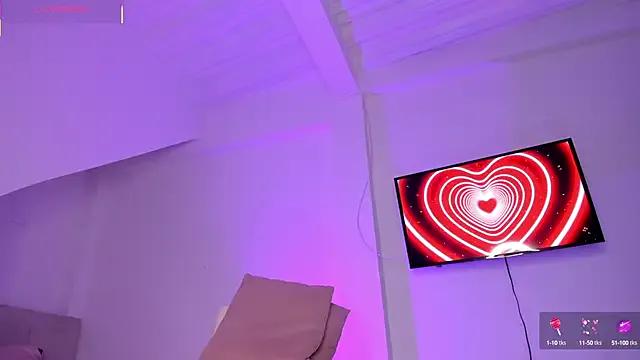 Girls: try live performances with matured performers, from dancing to quirks, in a variety of beautiful sex cams.