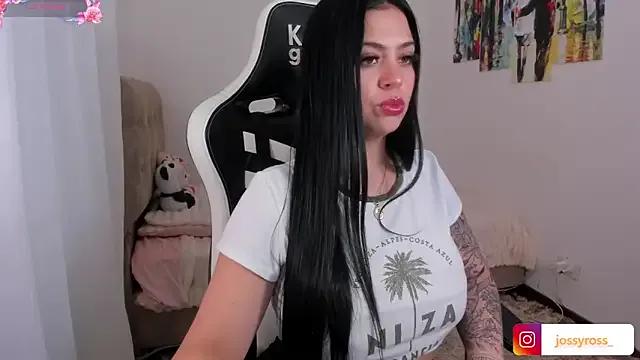 Victoryyy_ from StripChat is Freechat