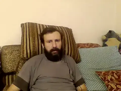 Vihand22 from StripChat