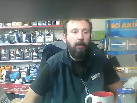 Vihand22 from StripChat