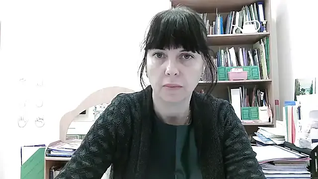 Viknika from StripChat is Freechat