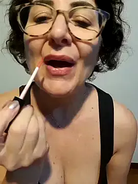 Viola8p from StripChat is Freechat