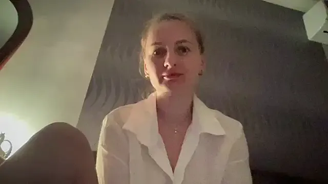 Viola_sweet from StripChat