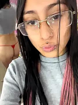 Violeet_Smith from StripChat is Freechat