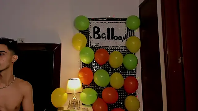 Girls: try live performances with matured performers, from dancing to quirks, in a variety of beautiful sex cams.