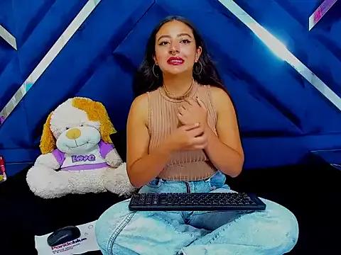 Violet_Nebula from StripChat is Freechat