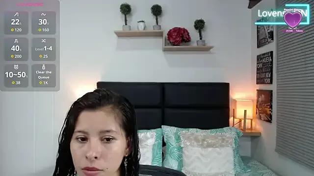 violeta-collinss from StripChat is Freechat