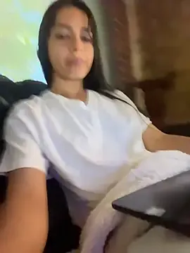 violeta365 from StripChat is Freechat