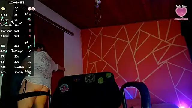 Girls: try live performances with matured performers, from dancing to quirks, in a variety of beautiful sex cams.