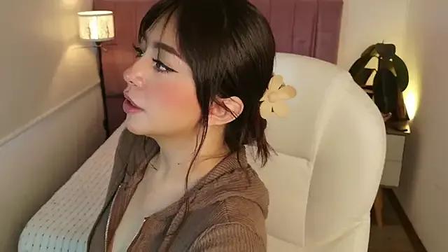 VioletBlacke_ from StripChat is Freechat
